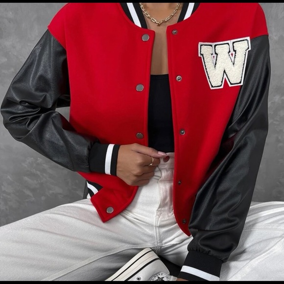 Red bonnet jacket - Picture 2 of 2